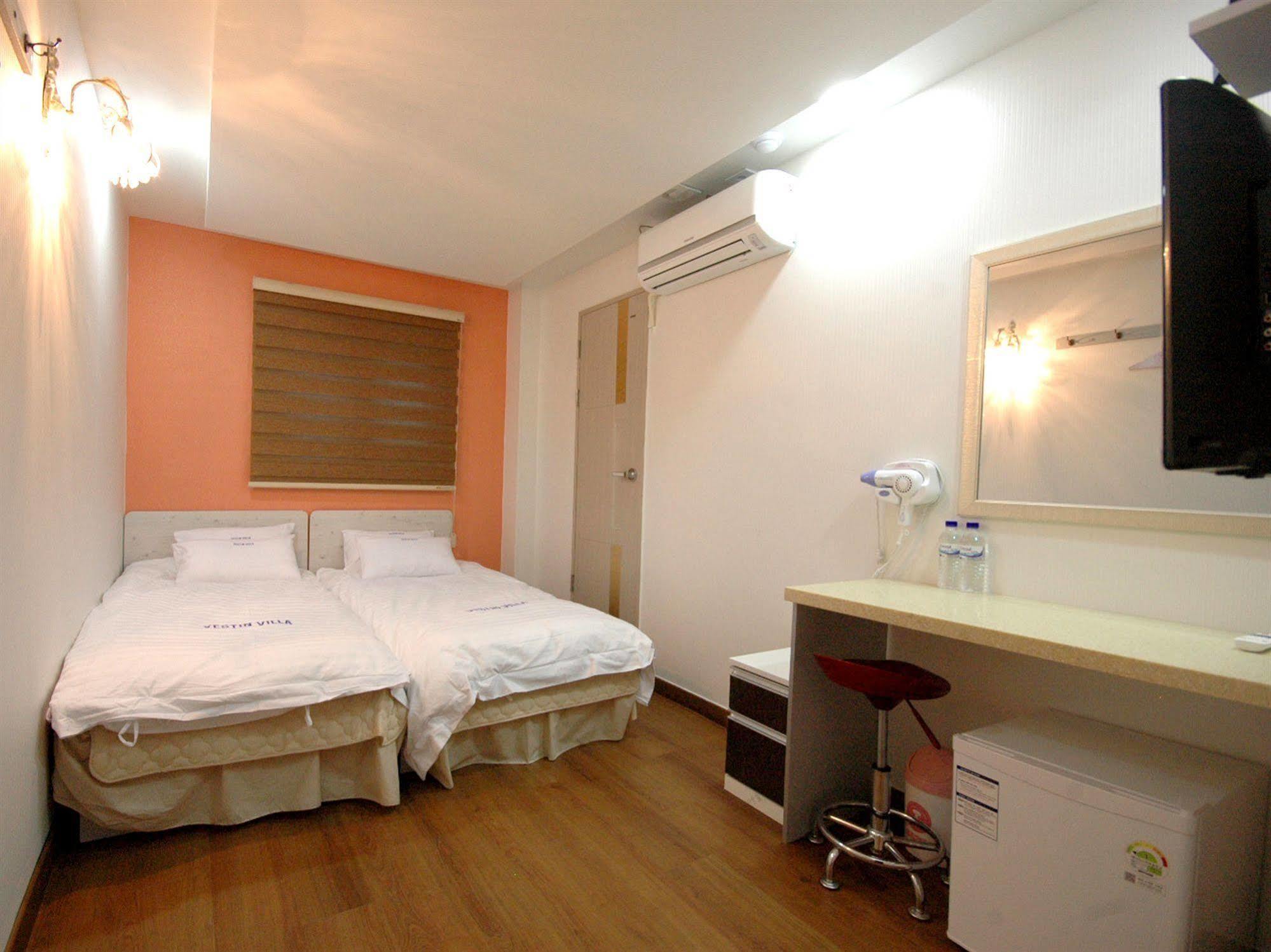 Vestin Myeongdong Hostel *